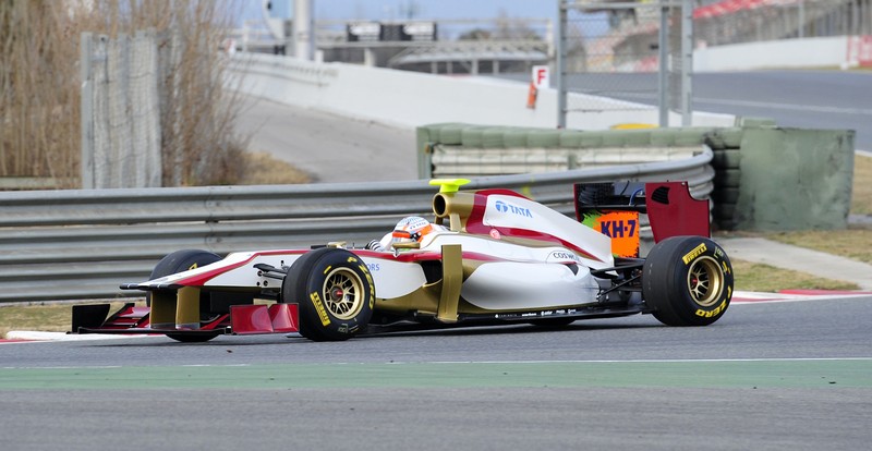 Karthikeyan afronta un giro con el HRT F112
