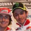 Valentino Rossi y Nicky Hayden/ lainformacion.com/ EFE