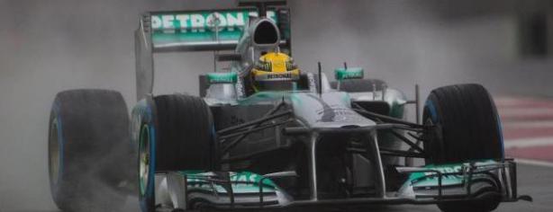Lewis Hamilton en Montmeló esta mañana/ lainformacion.com/ EFE