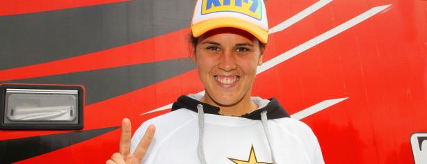 Laia Sanz celebra su segundo mundial de Enduro
