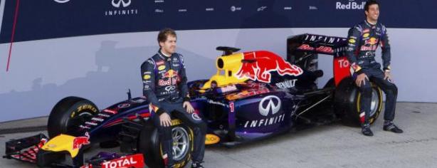 Vettel y Ricciardo con el RB10