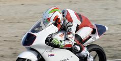 Efrén Vázquez con su nueva Moto3