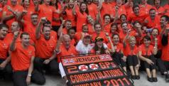 Jenson Button celebra su GP 200