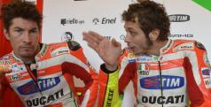 Valentino Rossi y Nicky Hayden en el test de Mugello
